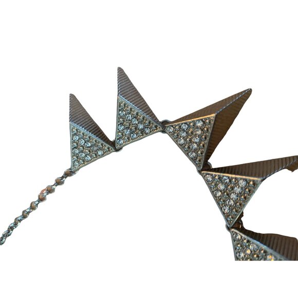 👗 2/$30 👗 Vintage Silver Spiked with Rhinestone 3-D Triangle Necklace - Picture 2 of 4